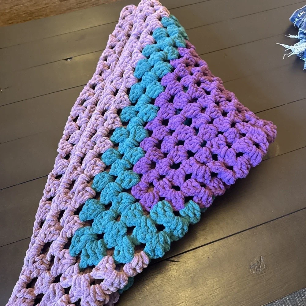 Handmade‎ Crochet Granny Square Blanket Purple Teal Lavender  Chenille Throw